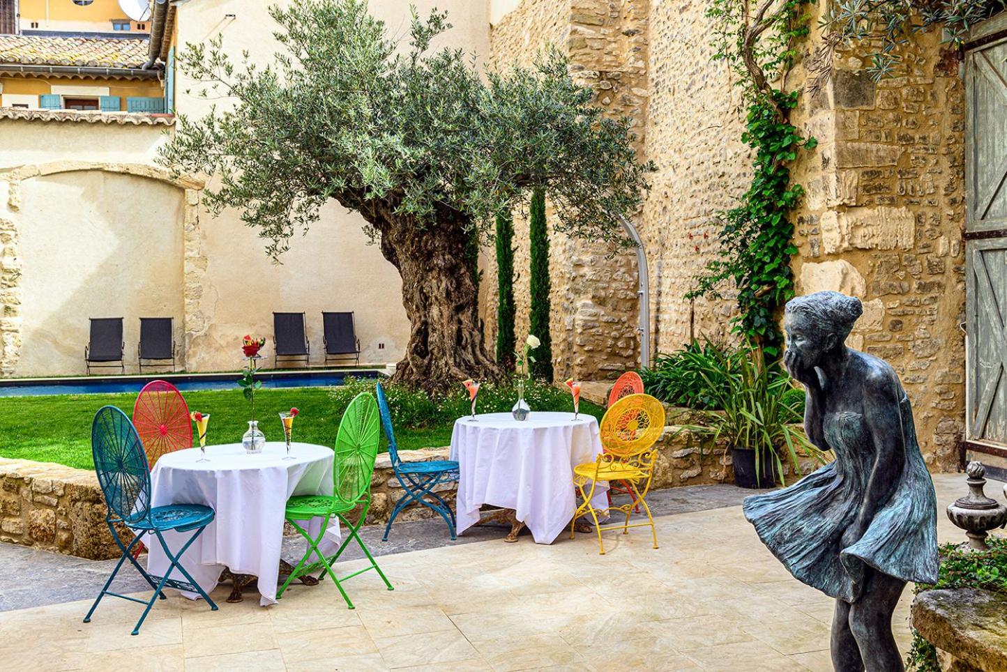 Palais Aoma, Hotel Particulier De Luxe En Provence LʼIsle-sur-la-Sorgue Exteriér fotografie