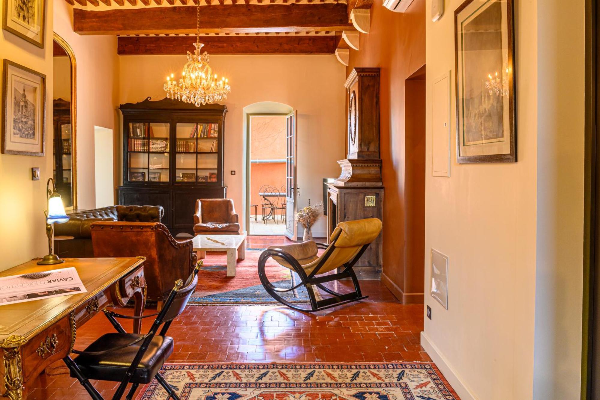 Palais Aoma, Hotel Particulier De Luxe En Provence LʼIsle-sur-la-Sorgue Exteriér fotografie